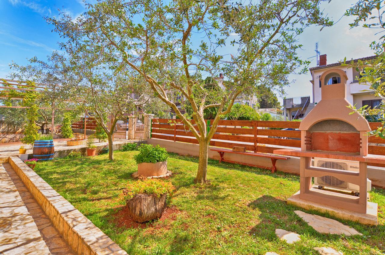 بولا Apartments Chiara 877 المظهر الخارجي الصورة